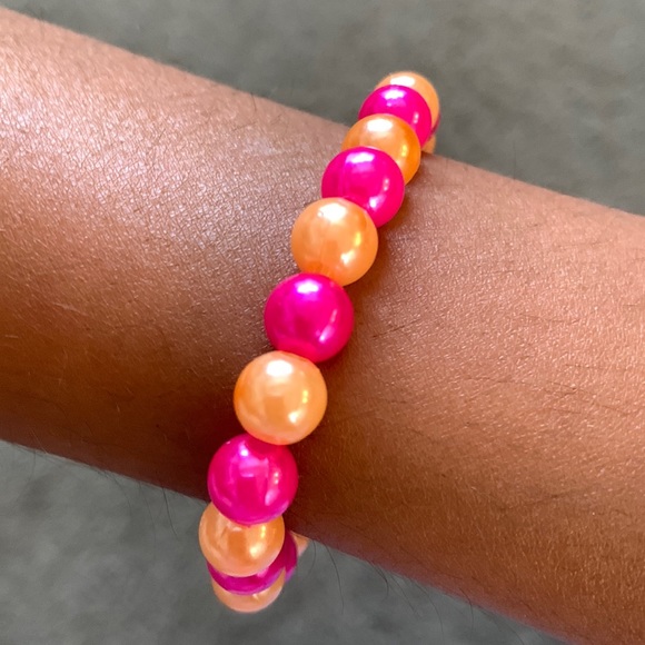 Jewelry - Colored Pearl Bead Bracelet